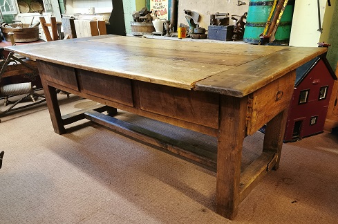 Pine Country Kitchen Table